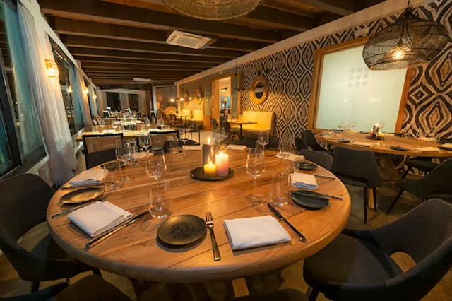 ENTRE PALMERAS RESTAURANT - Modern European Restaurant