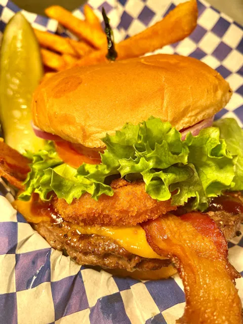 DaVilla'z American Restaurant