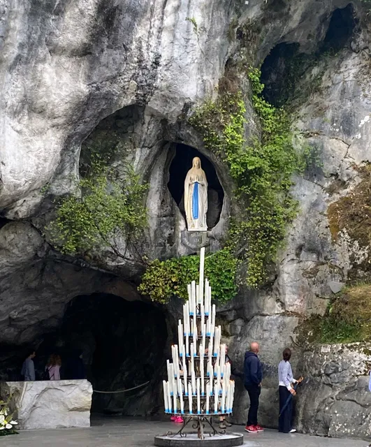 Grotte de Massabielle