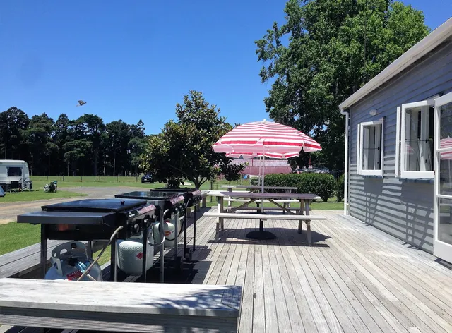 Whangapoua Holiday Park