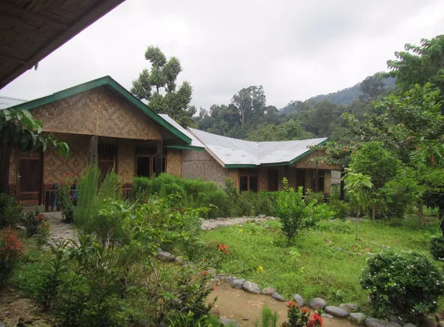 Tangkahan Inn restaurant