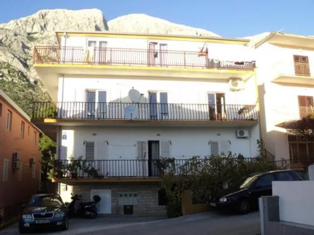 Apartment & Rooms Marigold