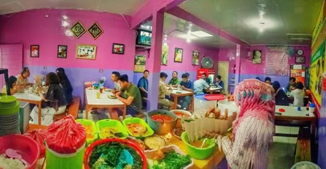 Warung Sholawat Nasi Bhuk Hj. Saudah