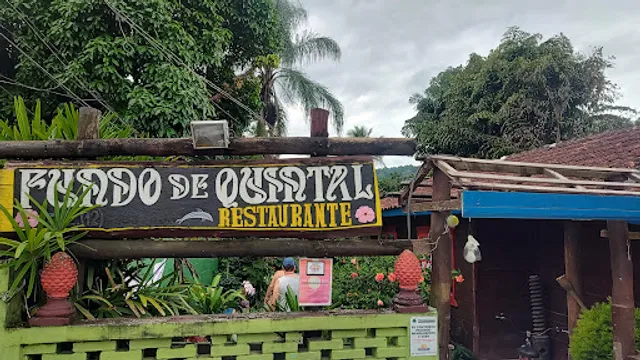 Restaurante Fundo De Quintal