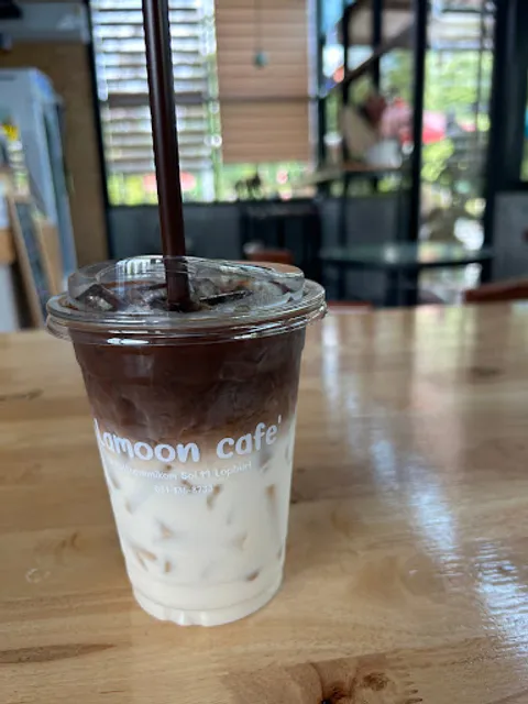 Lamoon Cafe’ ละมุนคาเฟ่ ซ.19