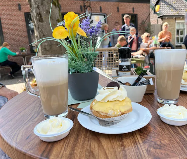 Twijnstra, De Echte Bakker