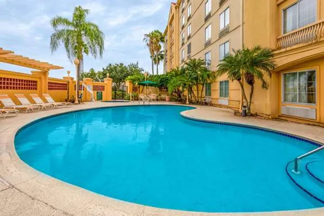 La Quinta Inn & Suites by Wyndham Lakeland West