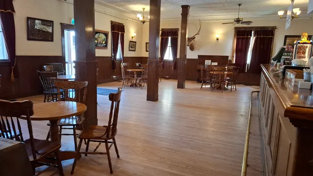 Wainwright Hotel at Heritage Park