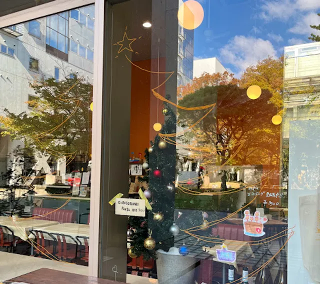 ビオカフェアーペ (biocafe ape)