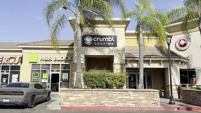 Crumbl