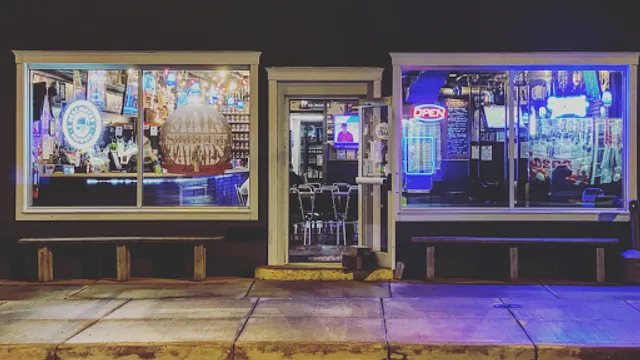 Main Street Tavern - Huron, OH