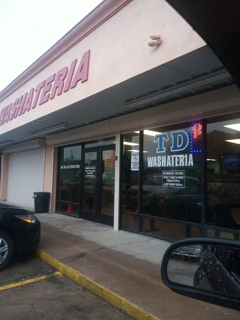 El Dorado Shopping Center