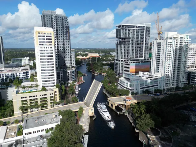Andrews Avenue Bridge