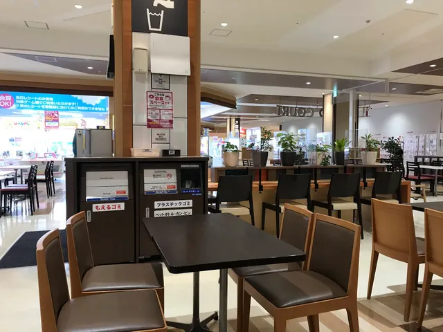 フードコート 2階