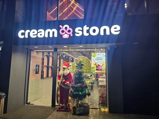 Cream Stone, Hitech City