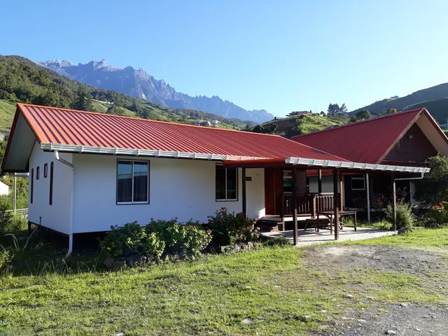 MARABAHAI KAMPUNG STAY KUNDASANG