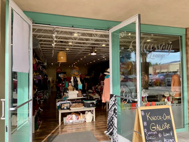 Accessory Lounge/Dare To Dazzle