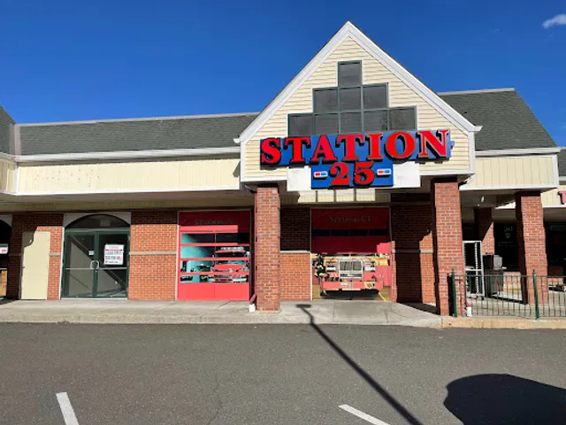 Station 25 Restaurant