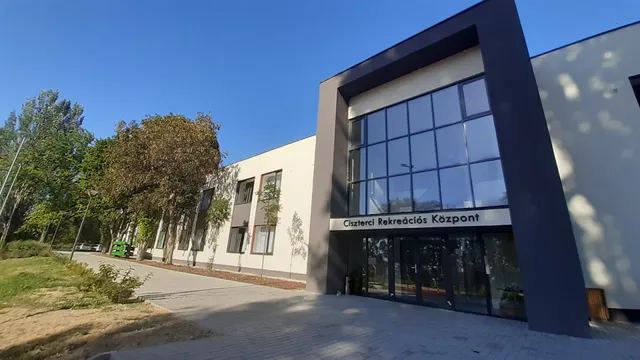 Ciszterci Rekreációs Központ