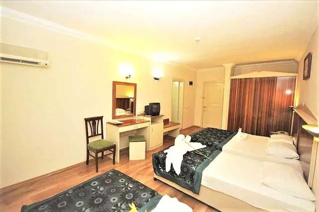 Armoni Paradise Hotel