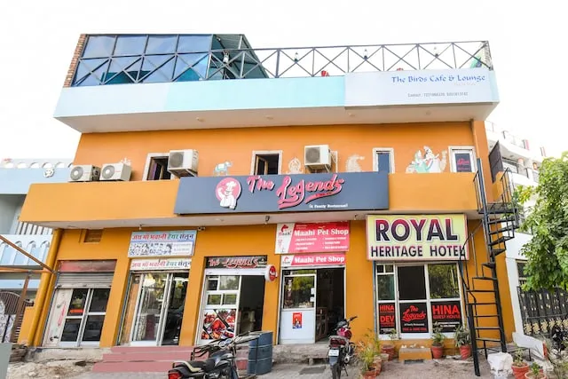 OYO 40470 Hina Guest House