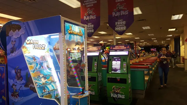 Chuck E. Cheese