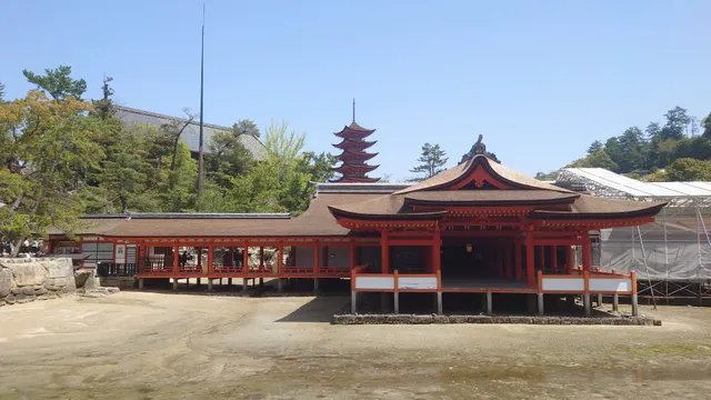 Fukuzumiitsukushima Shrine
