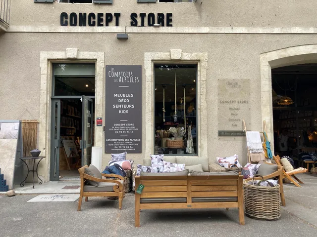 Concept Store by Les Comptoirs des Alpilles