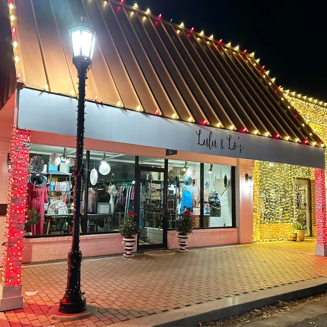 Lulu & Lo’s