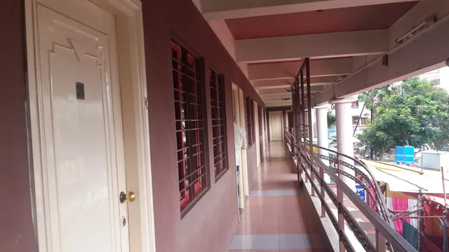 SPOT ON 48335 Hotel Kuber Lodge