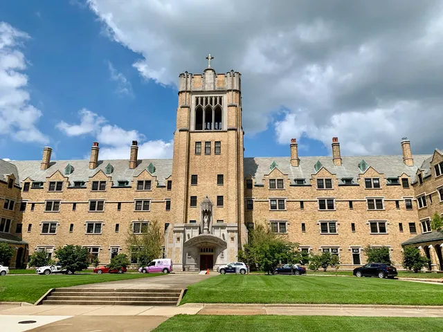 Saint Mary's College