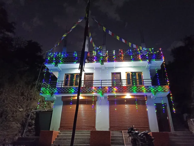 Dubochaur Rest House & Home stay