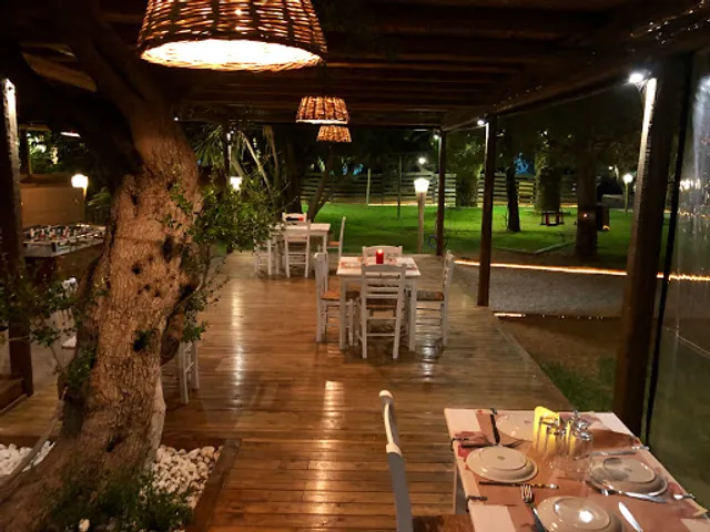 Patitiri Lounge - Beach Bar