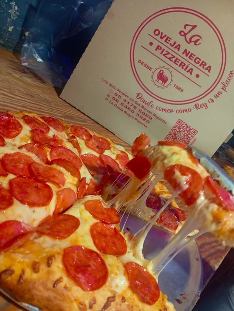 Pizzeria La Oveja Negra