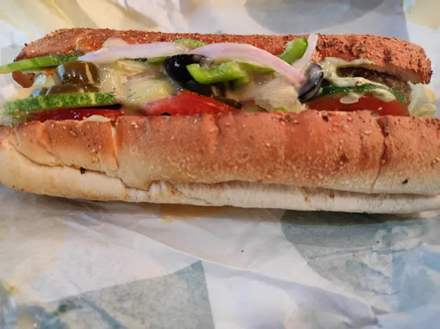 Subway Kandaivali East