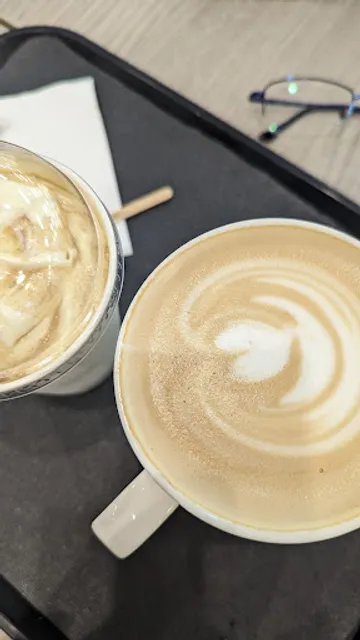 The Coffee Bean & Tea Leaf