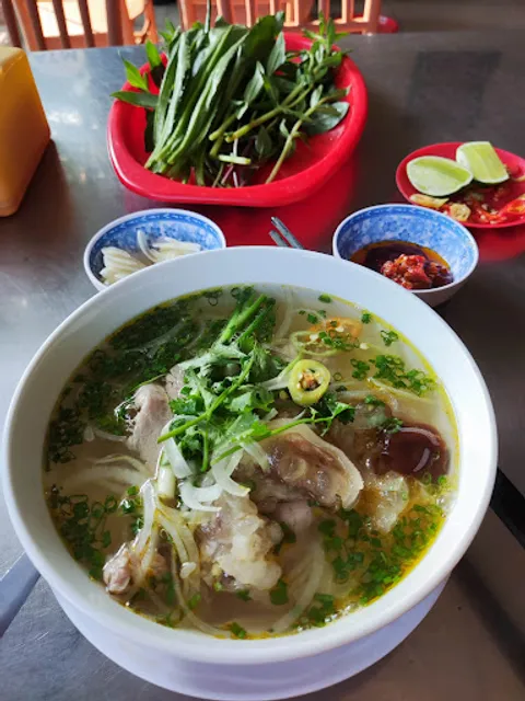 Quán lẩu bò Minh