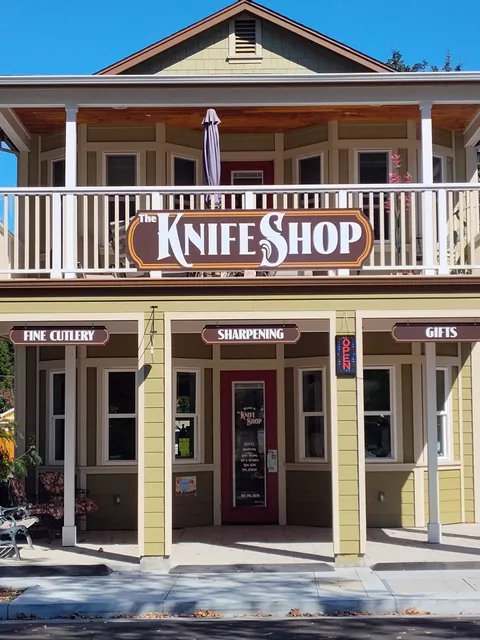 The Knife Shop