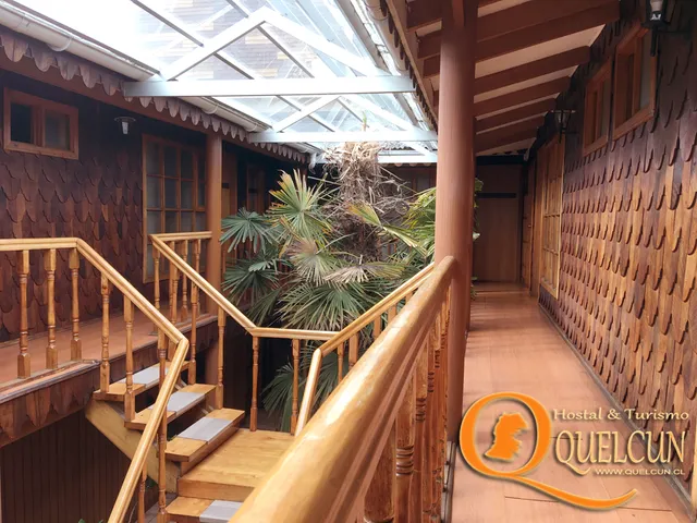 Hostal y Turismo Quelcun