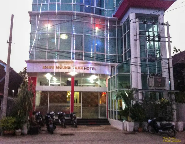 Shwe Moung Than Hotel