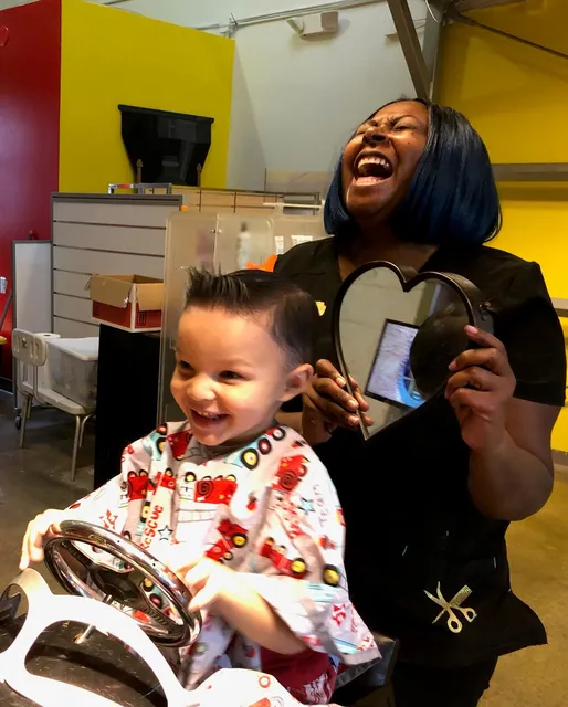 Hairlarious Haircuts