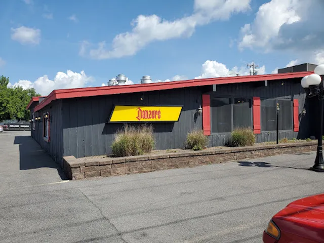 JD at Danzer's Pizza Pub