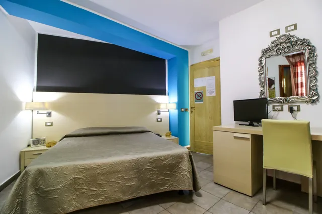 Nautic Hotel and Restaurant