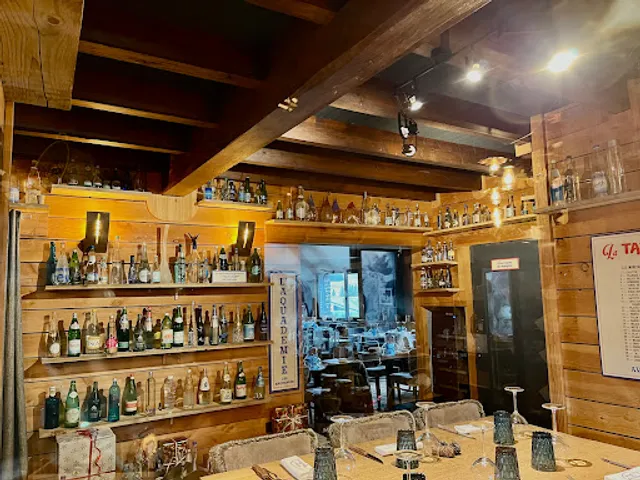 La table des maquignons - Les Estables