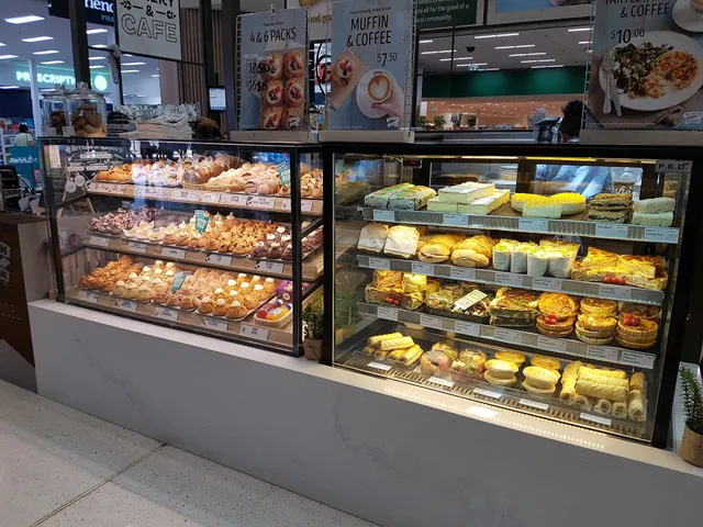 Muffin Break Carousel (Near Woolworths)