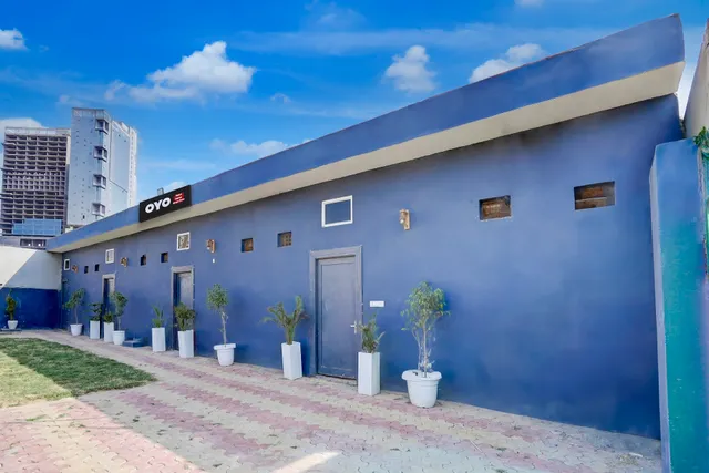 OYO Haven Green Farm