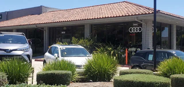 Thousand Oaks Auto Mall