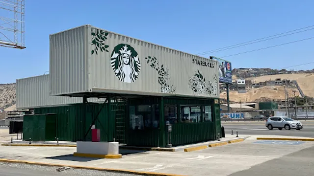 Starbucks - Grifo KIO - Pachacámac