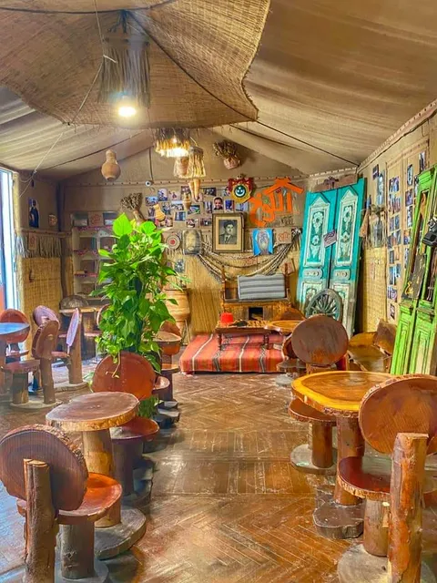 الكوخ - وسط البلد