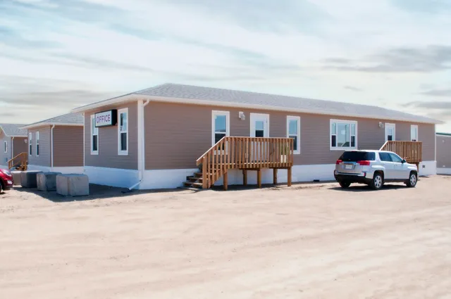 Golden Prairie Lodge